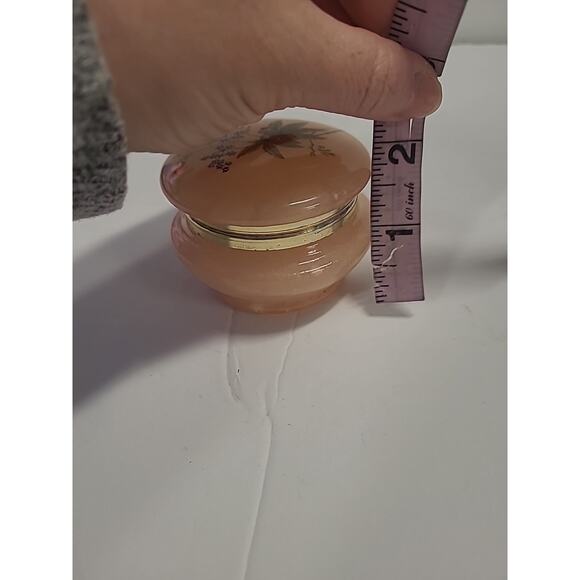 Vintage Pink Alabaster Ring Trinket Dish Box with Lid & Star Flowers - Picture 13 of 13